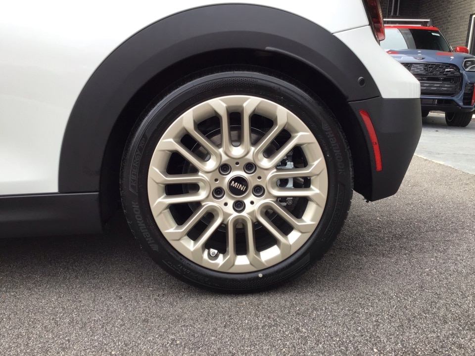 2026 MINI Convertible S - Photo 22