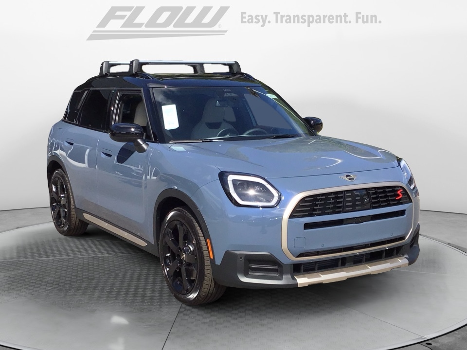 2026 MINI Countryman S's photo