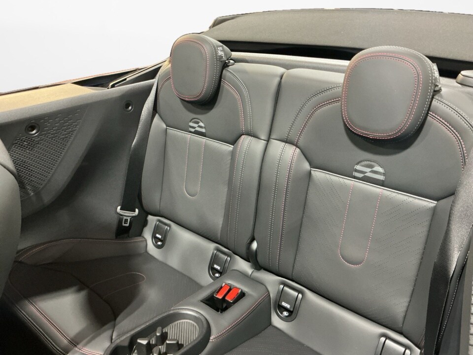 2026 MINI Convertible S - Photo 13