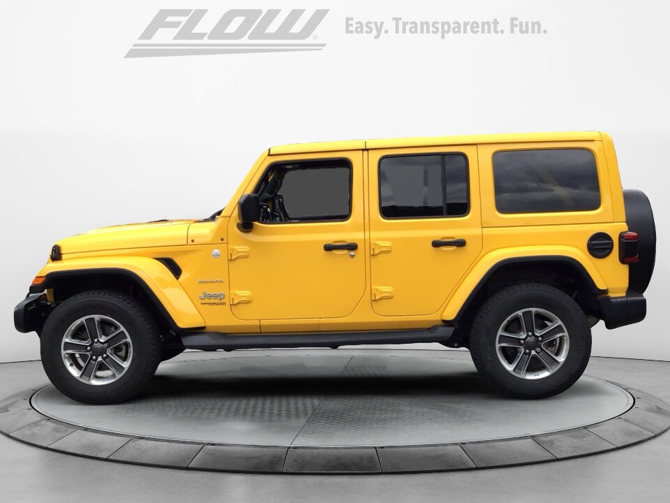 2019 Jeep Wrangler Unlimited Sahara photo 2