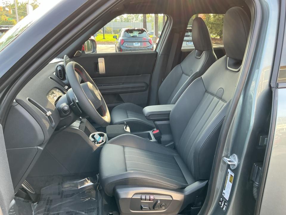 2027 MINI Countryman John Cooper Works - Photo 30