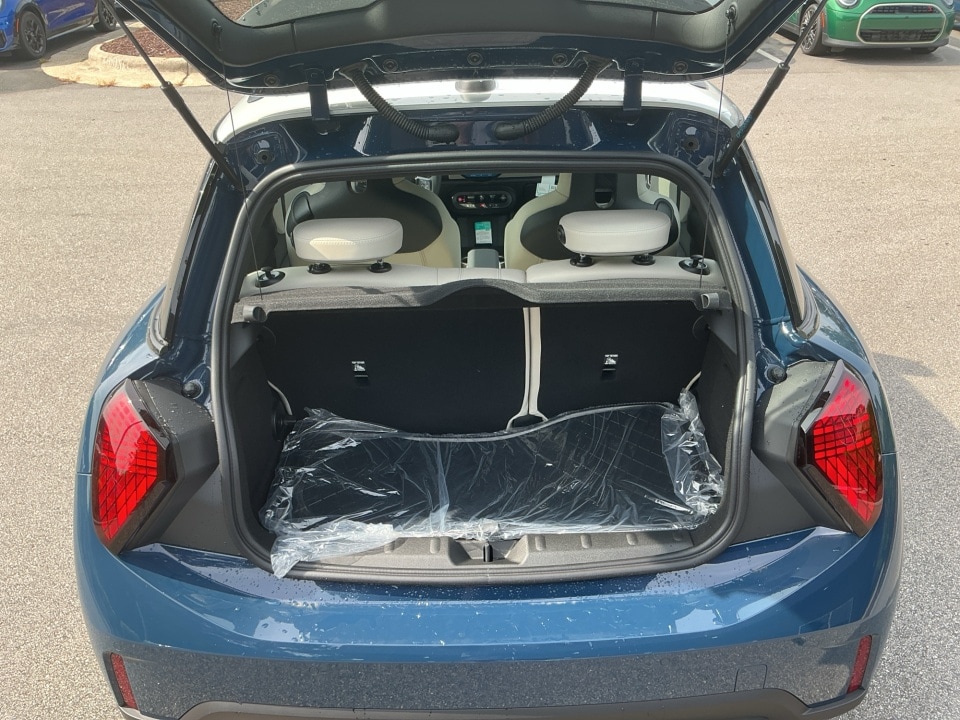2026 MINI Hardtop 2 Door S - Photo 15