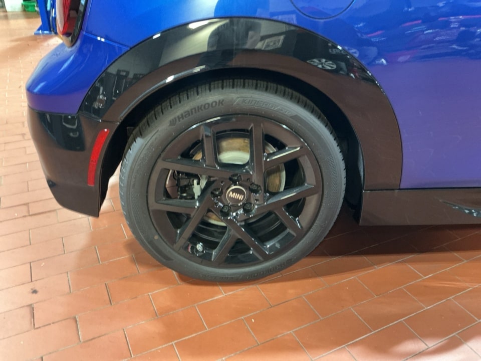 2026 MINI Convertible S - Photo 23