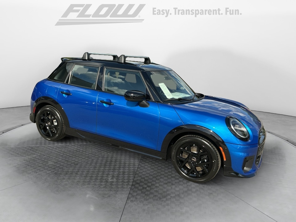 2026 MINI Hardtop Cooper S's photo