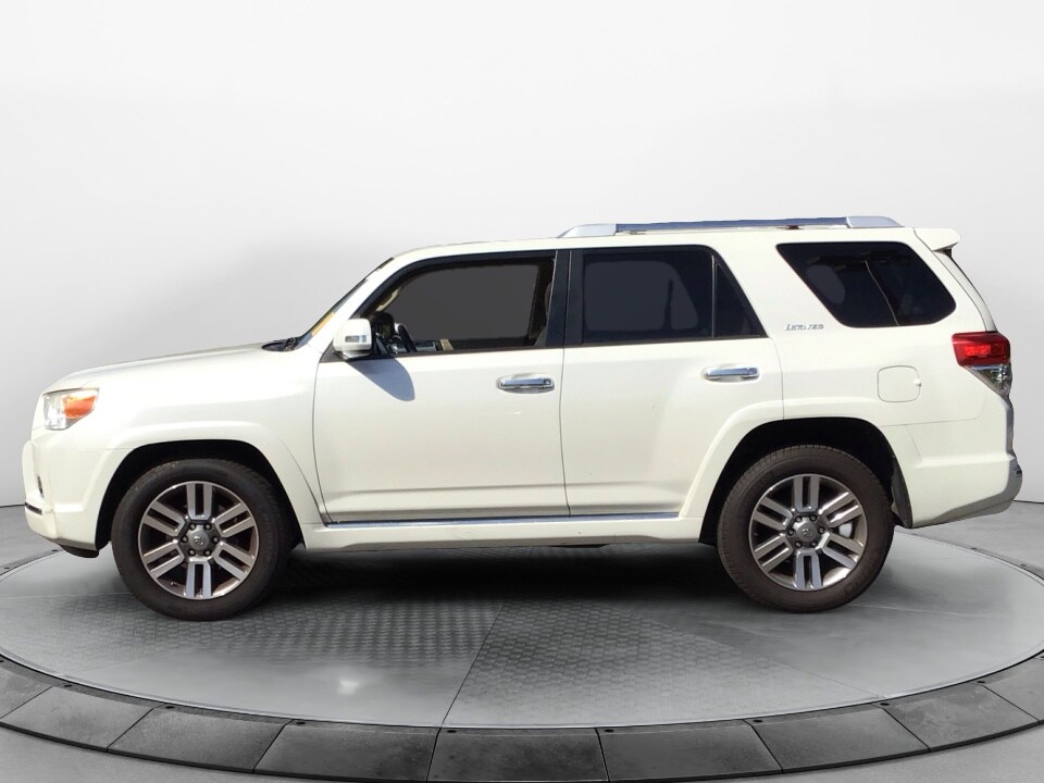 2013 Toyota 4Runner Limited photo 4