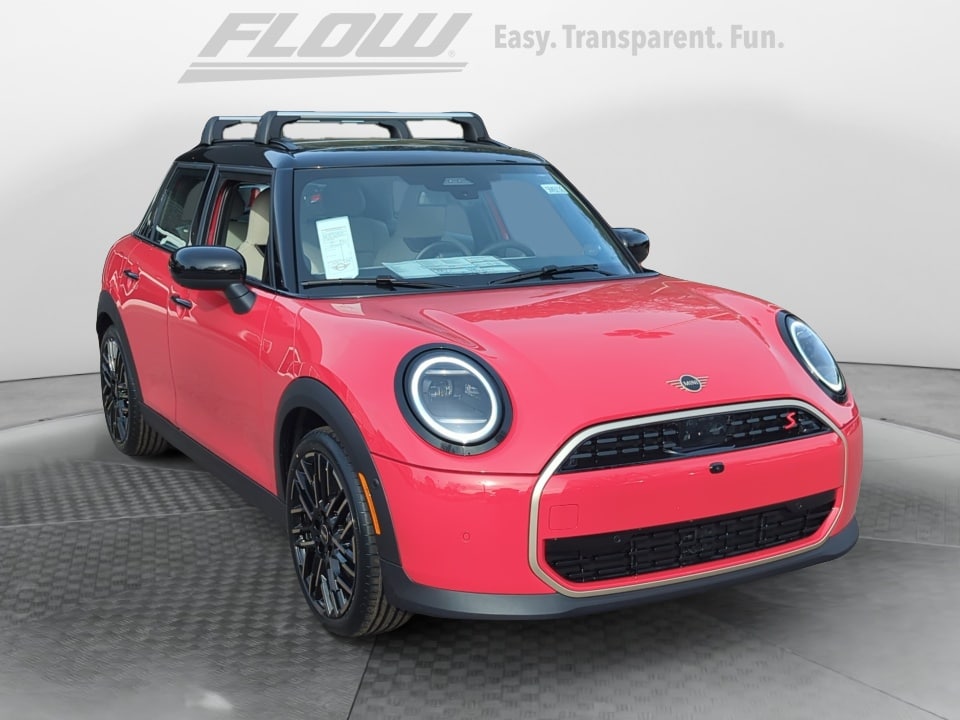 2026 MINI Hardtop 4 Door S's photo
