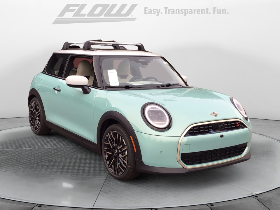 2026 MINI Hardtop 2 Door S's photo