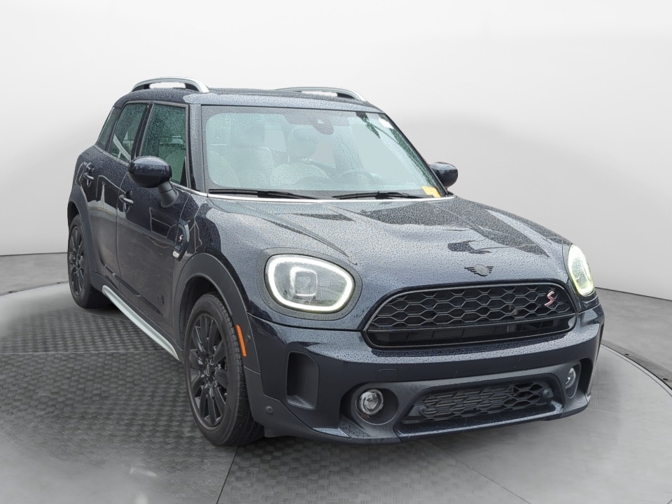 2024 MINI Countryman S's photo