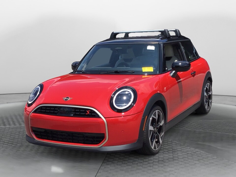 2025 Mini Cooper Hardtop S photo 3