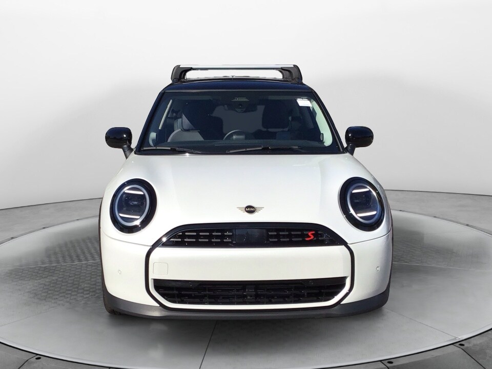 2025 Mini Cooper 2 Door Hardtop S photo 2