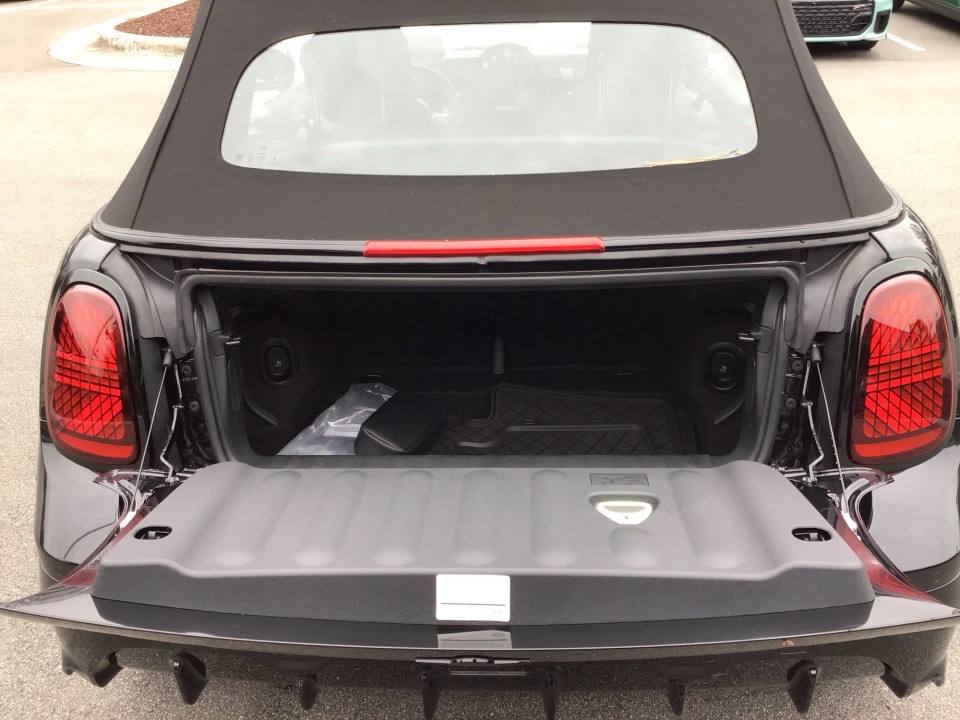 2026 MINI Convertible S - Photo 15