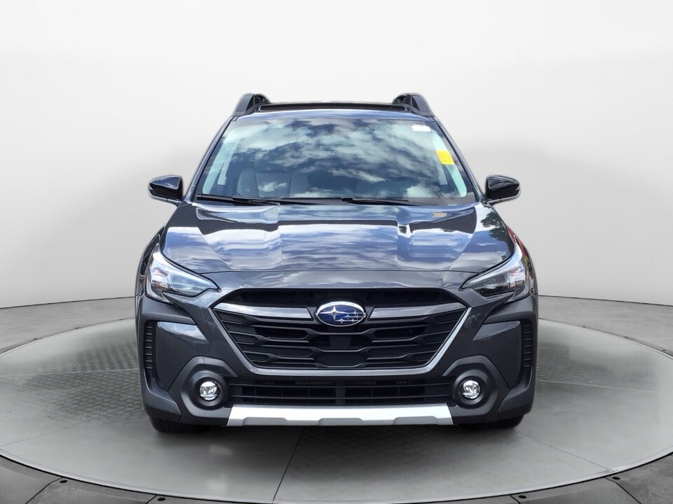 2024 Subaru Outback Limited XT photo 2