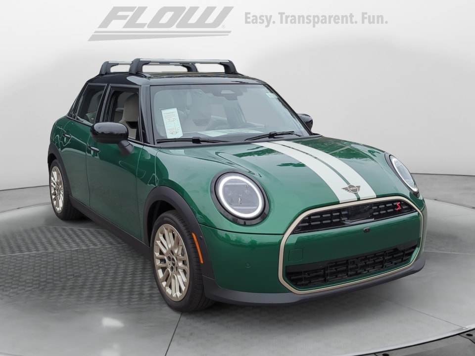 2026 MINI Hardtop Cooper S's photo