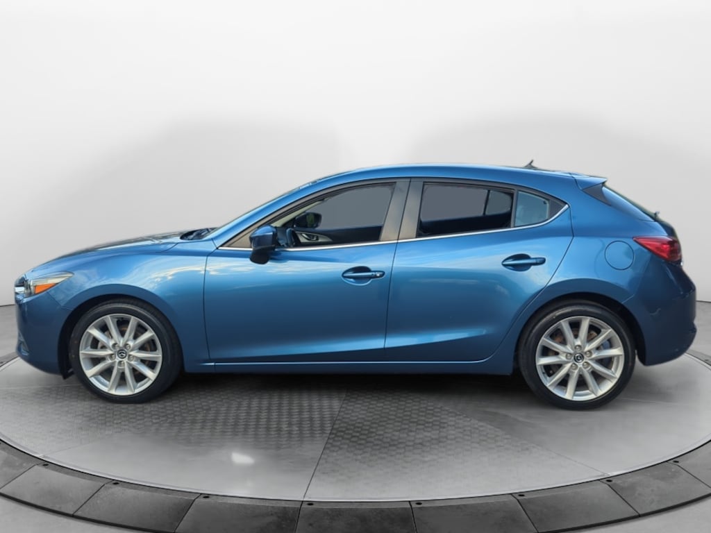 Used 2017 Mazda Mazda3 Touring 2.5 Hatchback