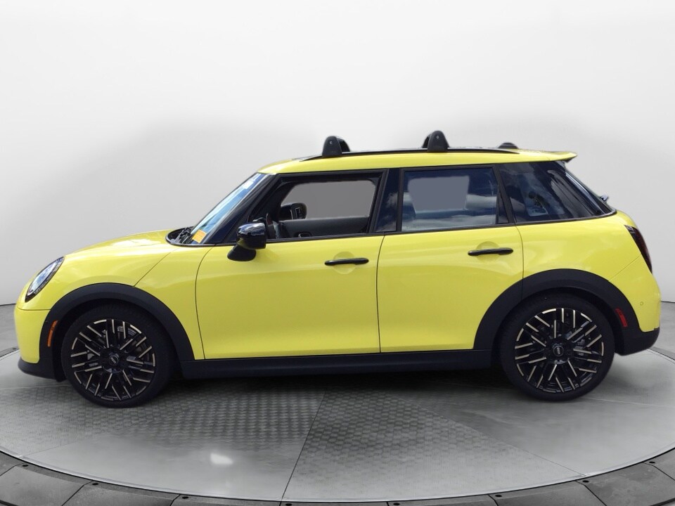 2025 Mini Cooper Hardtop S photo 4