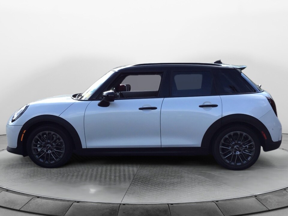2025 Mini Cooper 4 Door Hardtop S photo 4