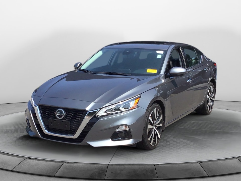 2021 Nissan Altima 2.5 Platinum photo 3