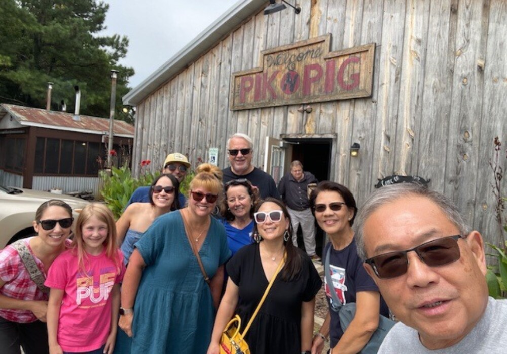 a photo of the Flow MINI of Raleigh team at Pik-n-Pig