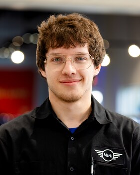 Staff member Niall Davis from 8b7fff5ca71b