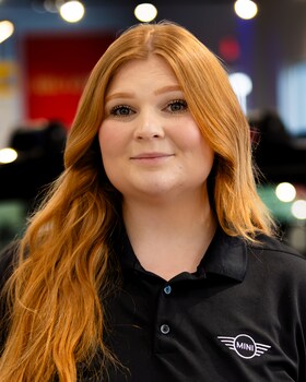 Staff member Page Weaver from 8b7fff5ca71b