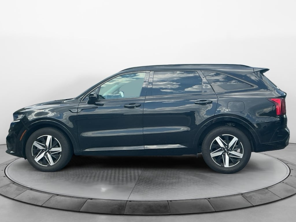 Used 2021 Kia Sorento S SUV