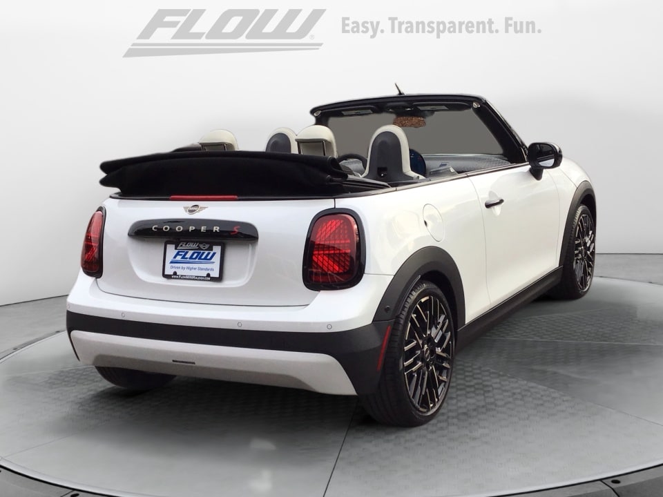 2026 MINI Convertible S - Photo 7