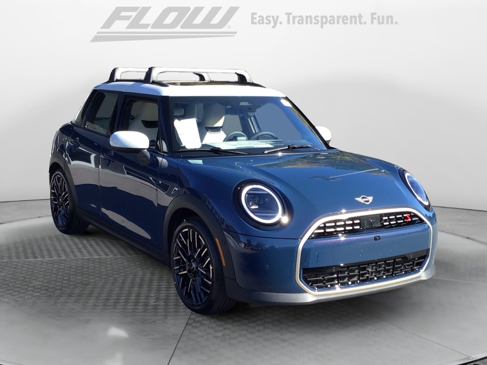 2026 MINI Hardtop 4 Door S's photo