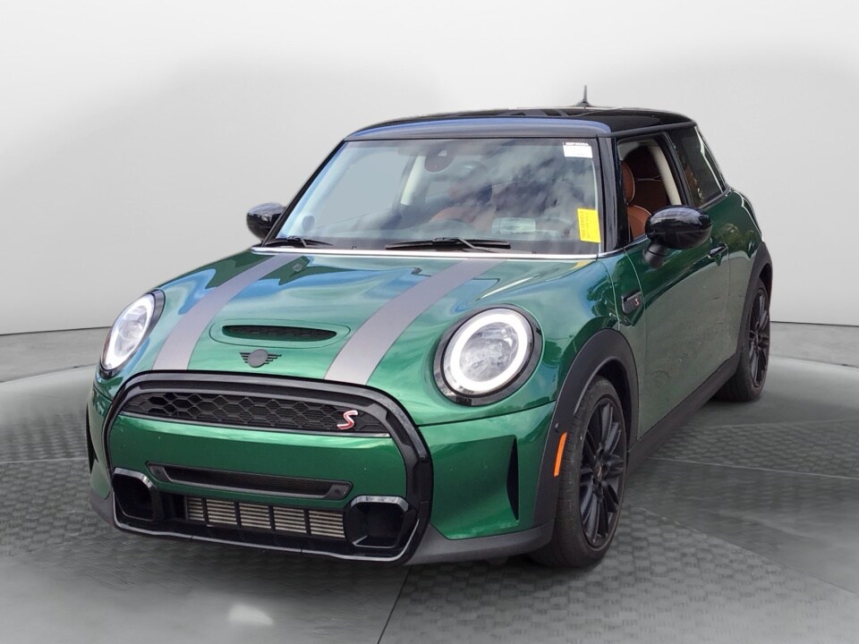 2023 Mini Cooper 2 Door Hardtop S photo 3