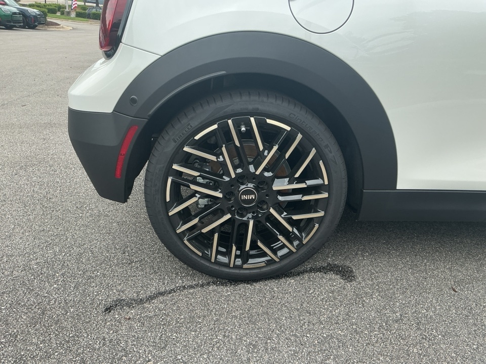 2026 MINI Convertible S - Photo 23