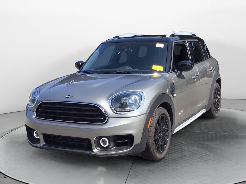 2020 Mini Countryman Oxford Edition photo 2