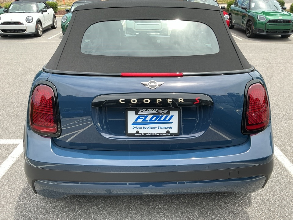 2026 MINI Convertible S - Photo 14