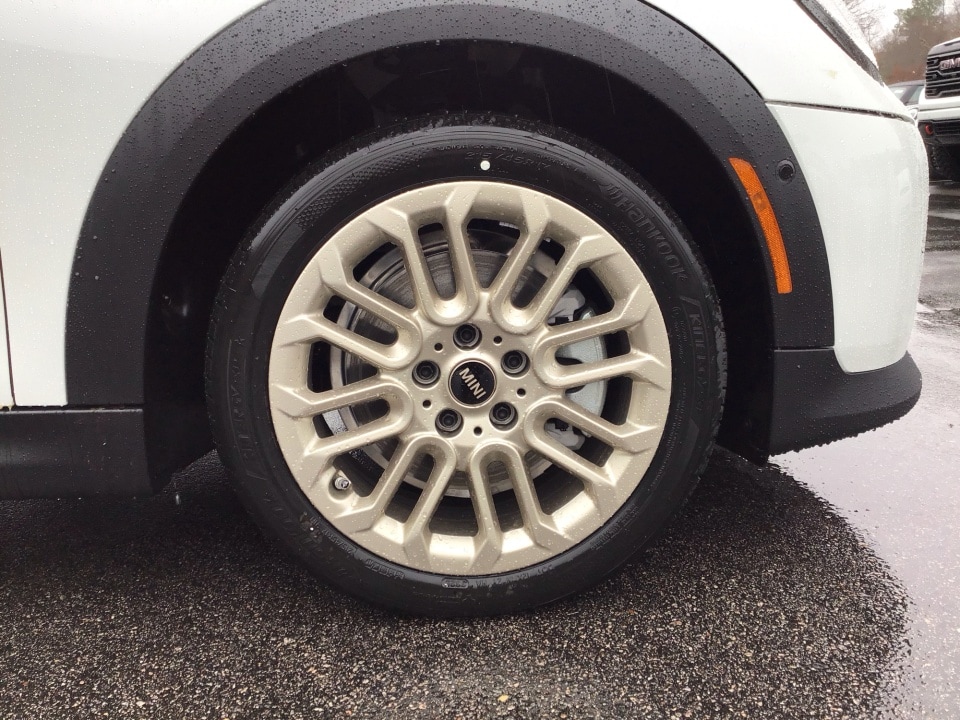 2026 MINI Hardtop 2 Door - Photo 25