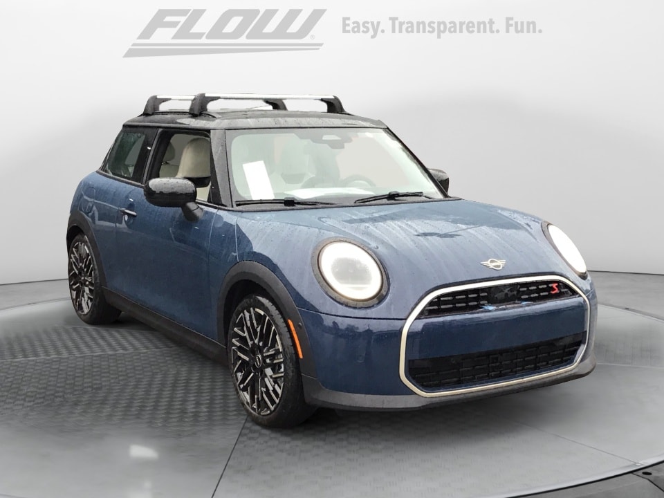2026 MINI Hardtop 2 Door S's photo