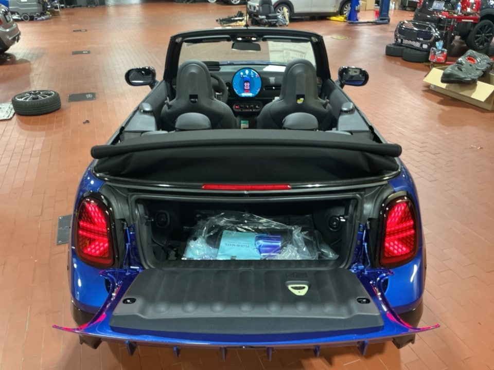 2026 MINI Convertible S - Photo 15