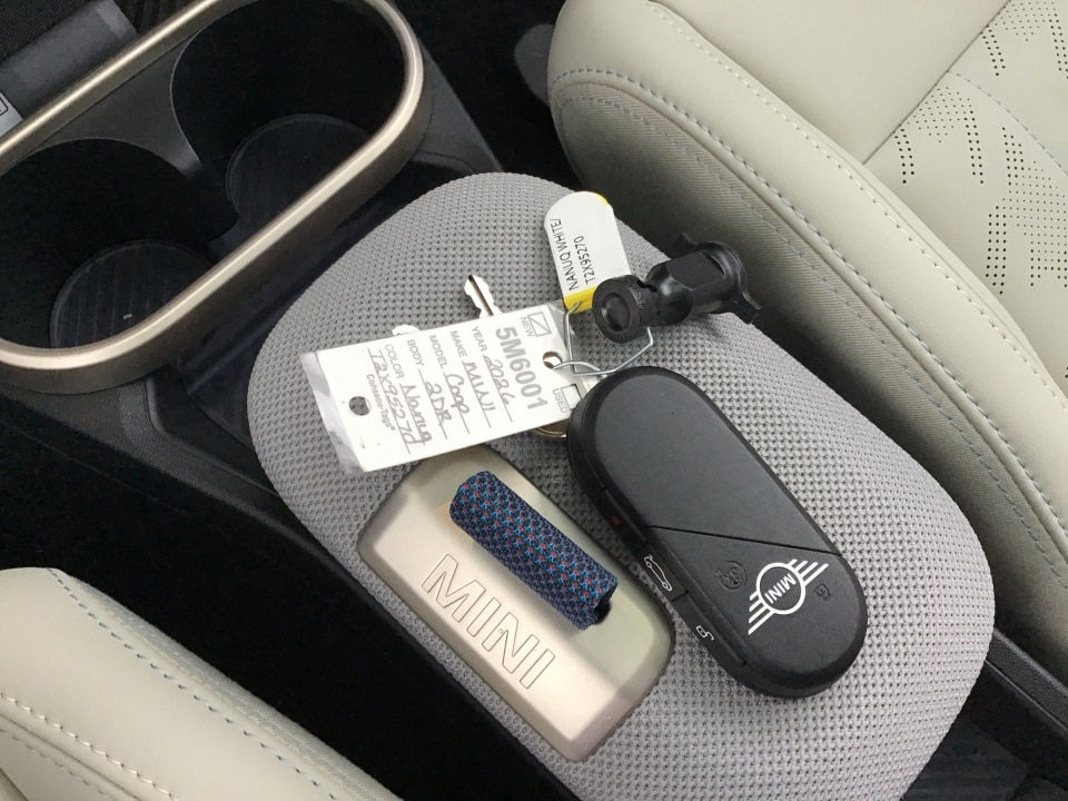 2026 MINI Hardtop 2 Door - Photo 34