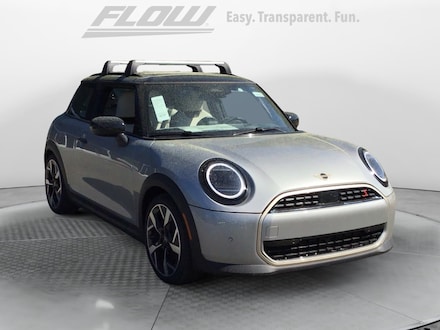 2025 MINI Hardtop 2 Door Signature Plus Hatchback
