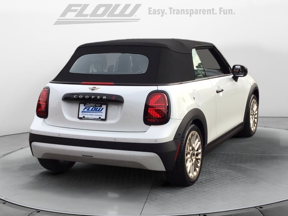 2026 MINI Convertible S - Photo 7