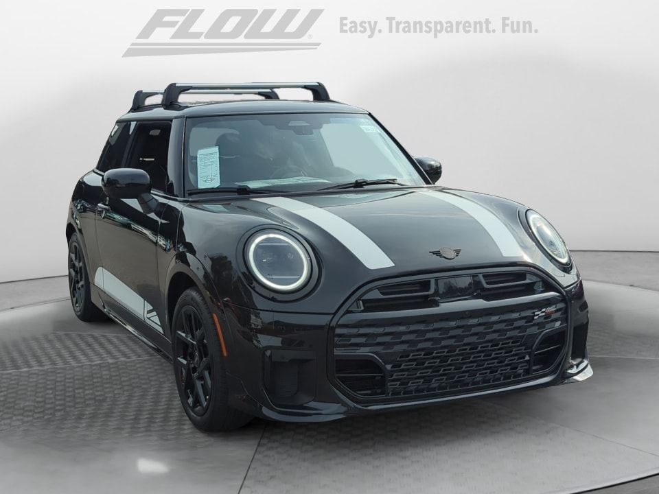2026 MINI Hardtop 2 Door S's photo