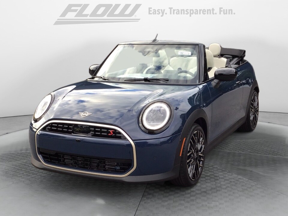 2026 Mini Cooper Convertible Iconic photo 3