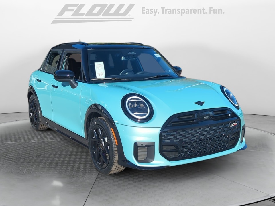 2026 MINI Hardtop 4 Door S's photo
