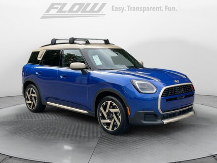 2026 MINI Countryman Iconic SUV