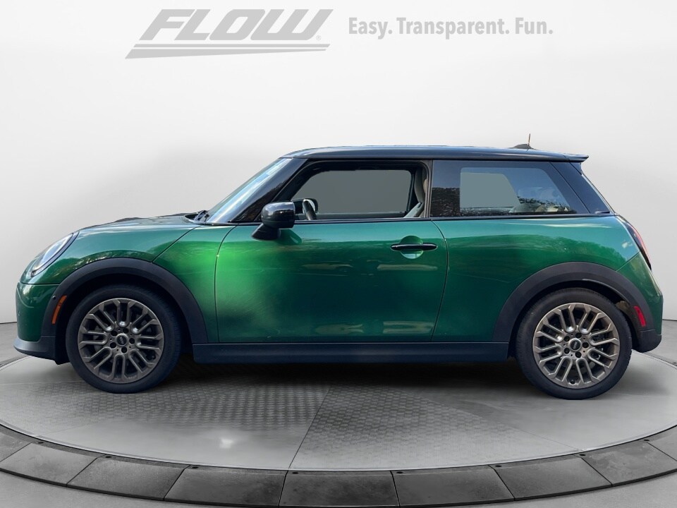 2025 Mini Cooper Hardtop S photo 4