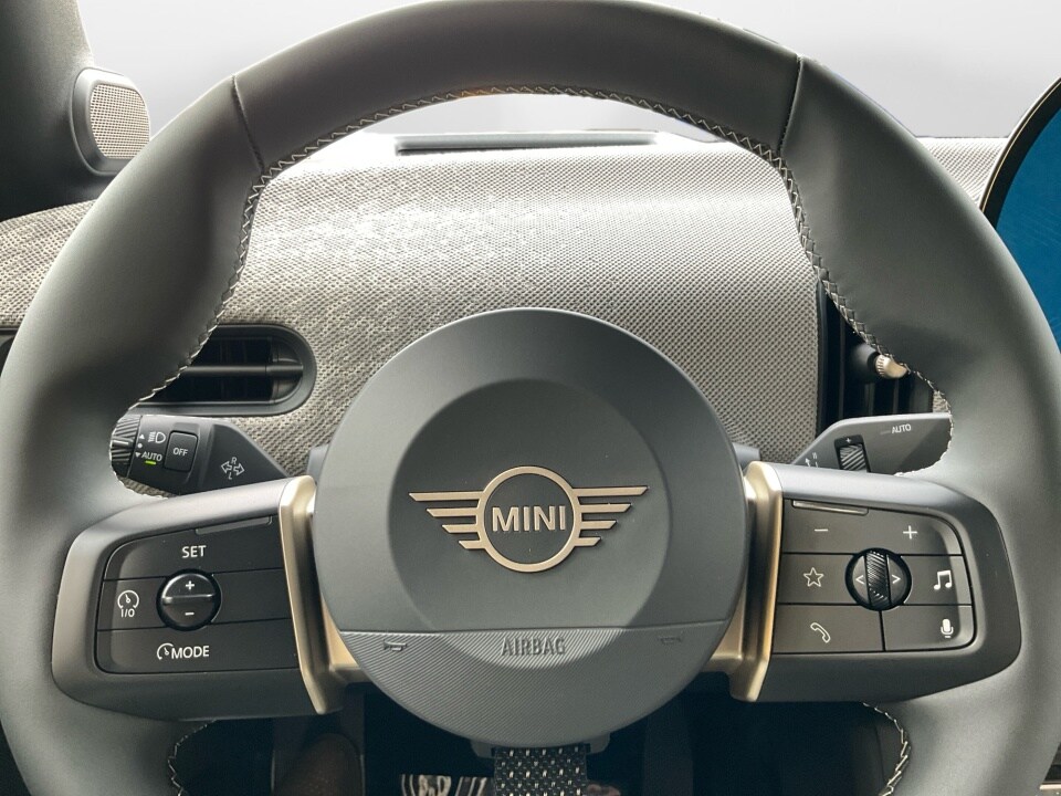 2026 MINI Convertible S - Photo 10