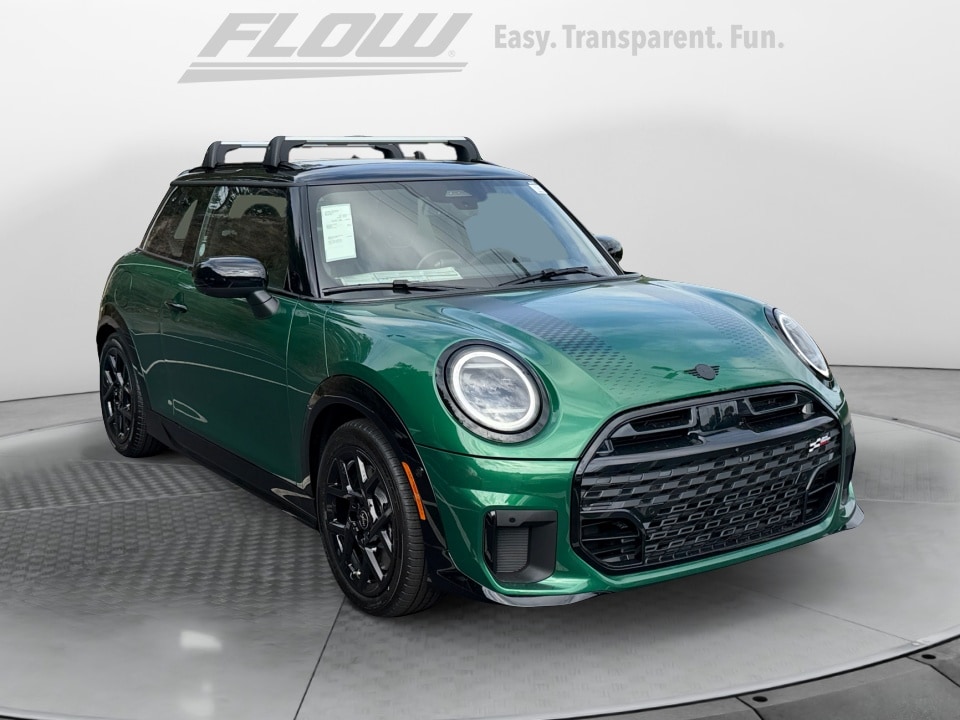 2026 MINI Hardtop Cooper S's photo