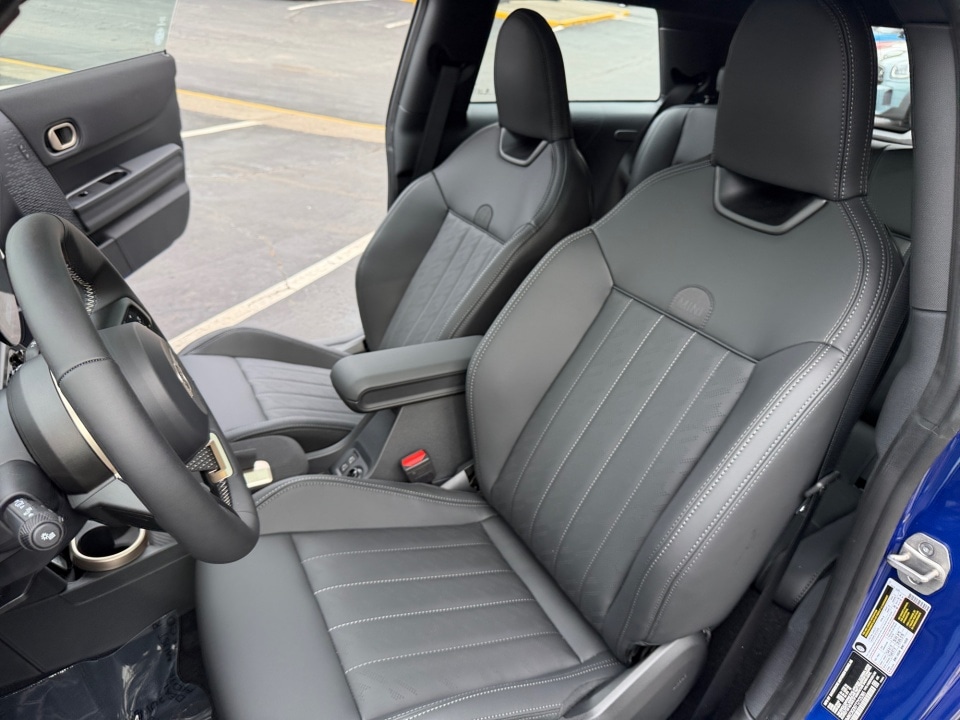 2026 MINI Hardtop 2 Door S - Photo 30