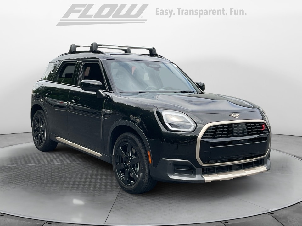 2027 MINI Countryman's photo