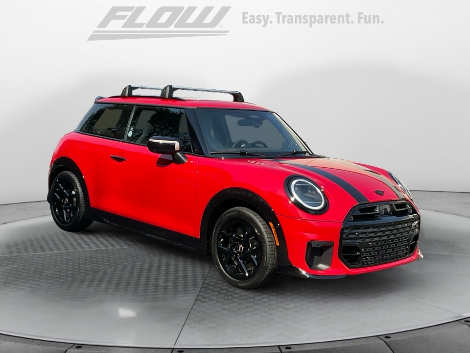 2026 MINI Hardtop Cooper S's photo