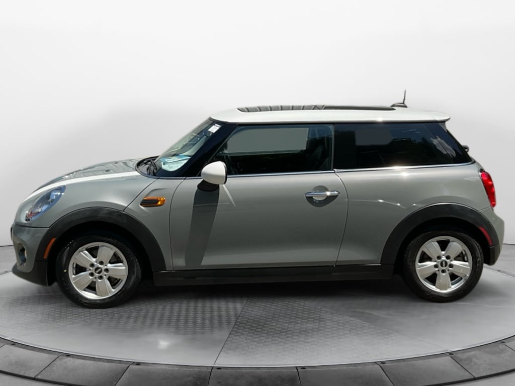 Used 2016 MINI Hardtop Cooper Hatchback