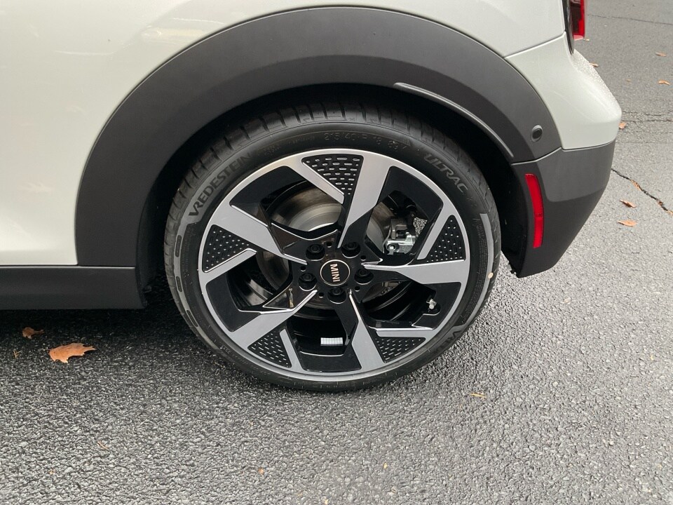 2026 MINI Convertible S - Photo 22