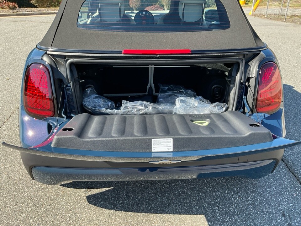 2026 MINI Convertible S - Photo 14